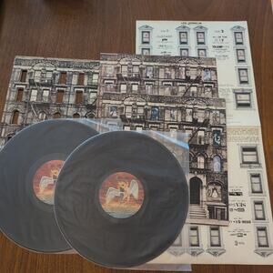 LED Zeppelin Physical Graffiti Vinyl LP Record (1975, Swan Song Records)